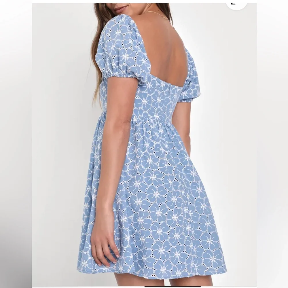 Lulus Fit to Frolic Blue Floral Eyelet Puff Sleeve‎ Babydoll Mini Dress Sz Small - Picture 12 of 12